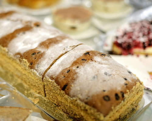 Torta Meneghina al forno al Gran Marnier